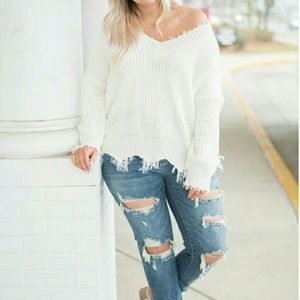 2 LEFT Plus Size Frayed V-Neck Sweater